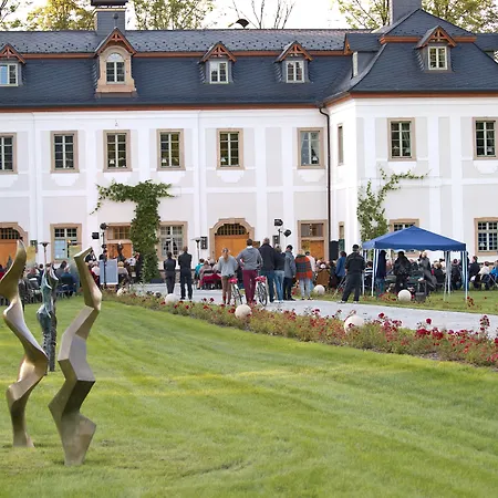 Pałac Pakoszów Schlosshotel Wernersdorf-2